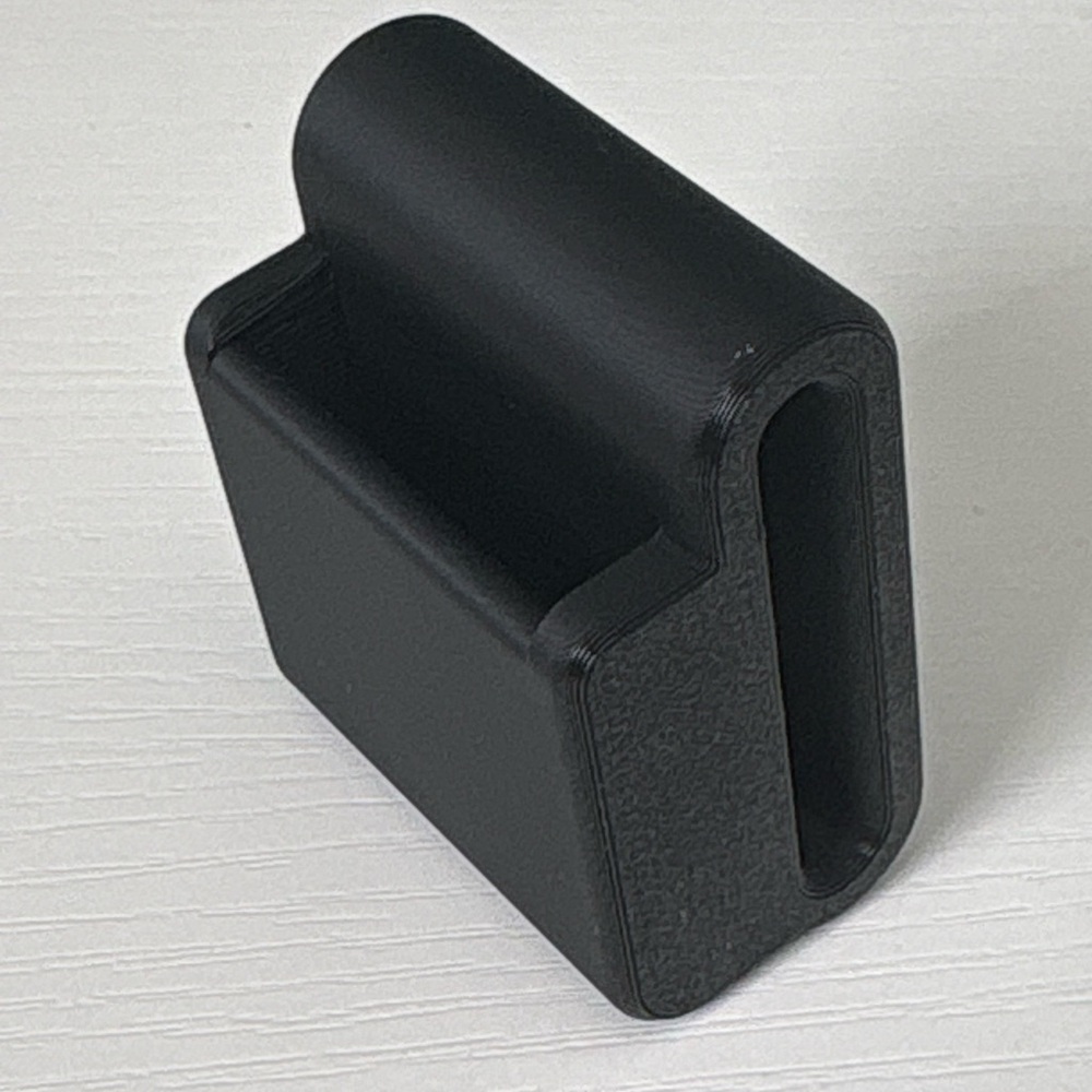 Tape measure belt clip